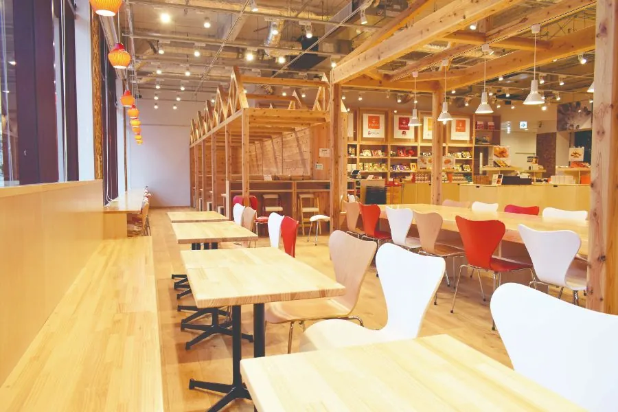 The café at the sweets factory